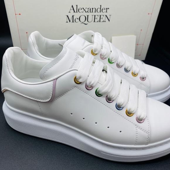 Alexander McQueen Women’s Oversized Leather Sneakers Size 9.5 NWB AUTHENTIC - Picture 4 of 10